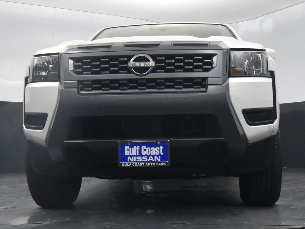 Certified 2025 Nissan Frontier SV image 23