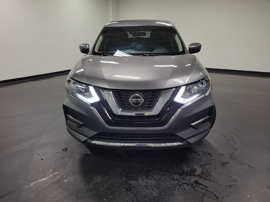 Used 2020 Nissan Rogue S AWD/4WD image 2