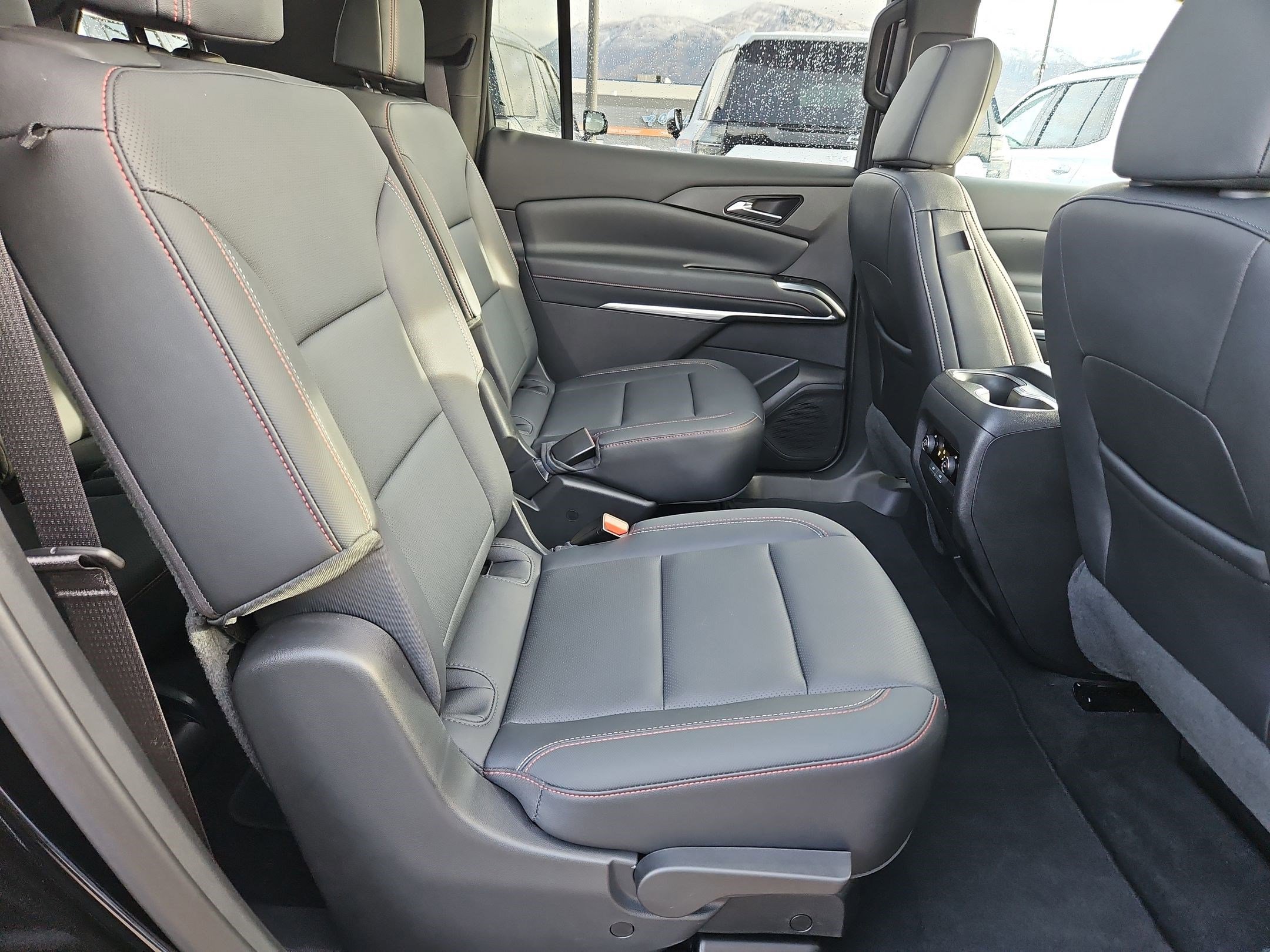 Used 2025 Chevrolet Traverse Z71 w/ Driver Confidence Package AWD/4WD image 31