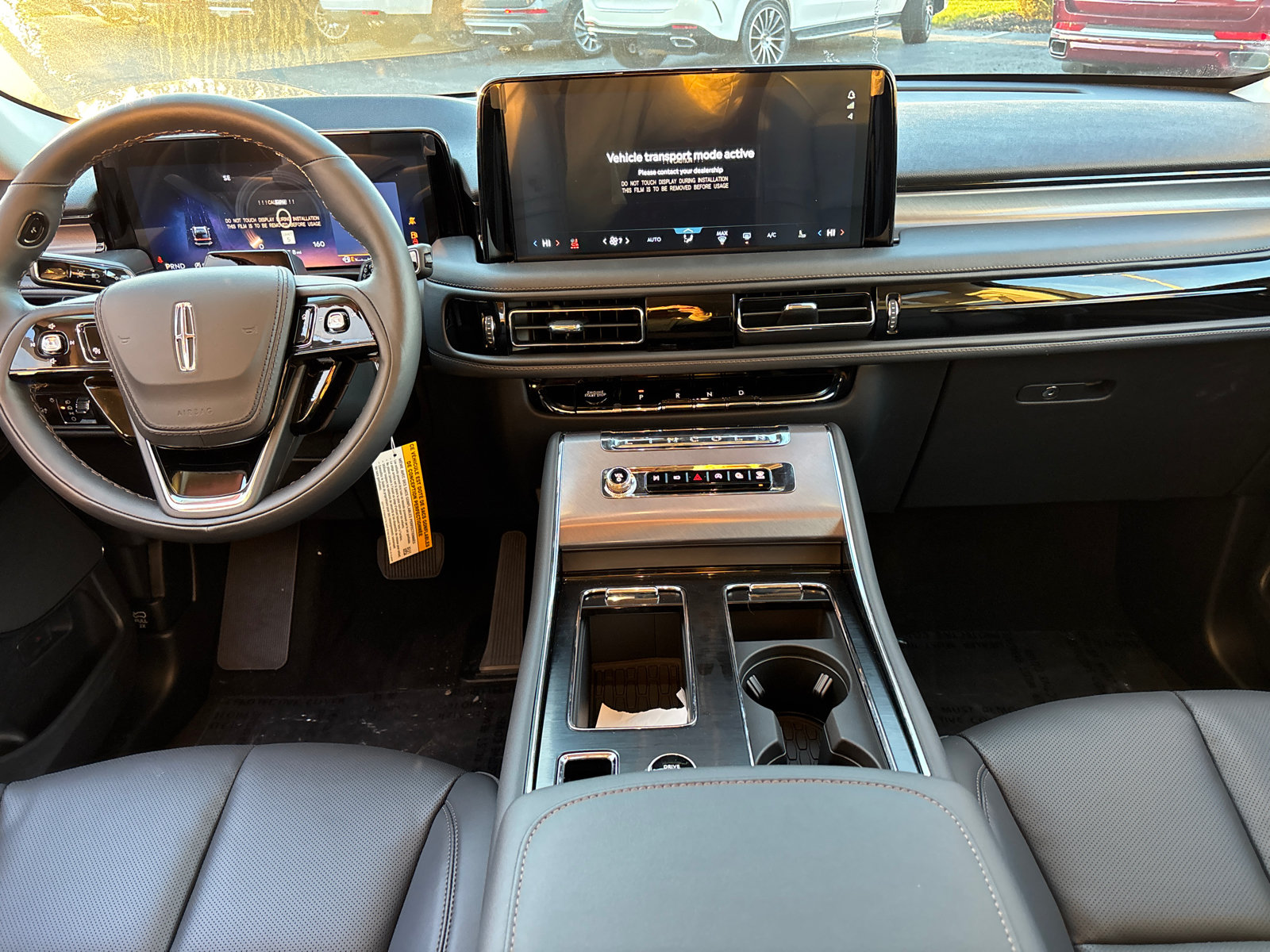 New 2027 Lincoln Aviator AWD image 25