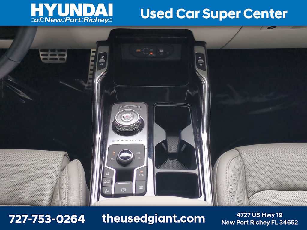 Used 2025 Kia Sorento SX Prestige AWD/4WD image 22