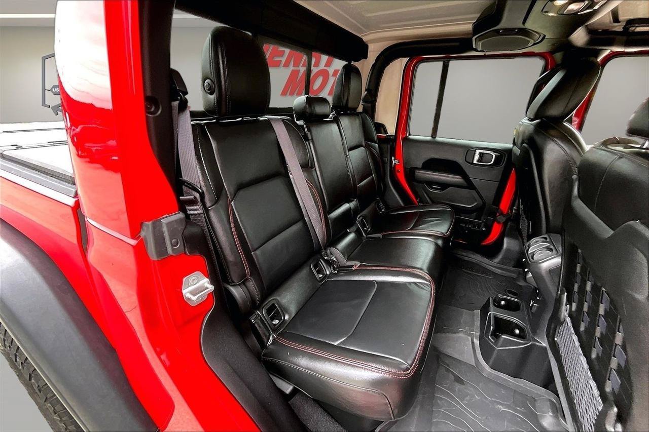 Used 2023 Jeep Gladiator Rubicon w/ LED Lighting Group AWD/4WD image 27