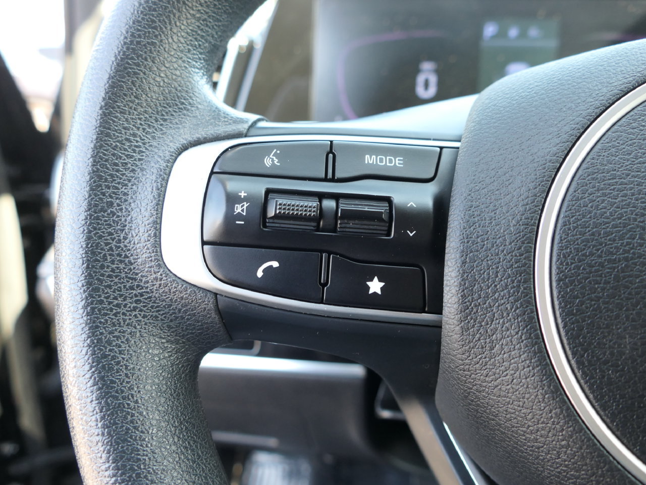 Used 2023 Kia Sportage LX AWD/4WD image 15