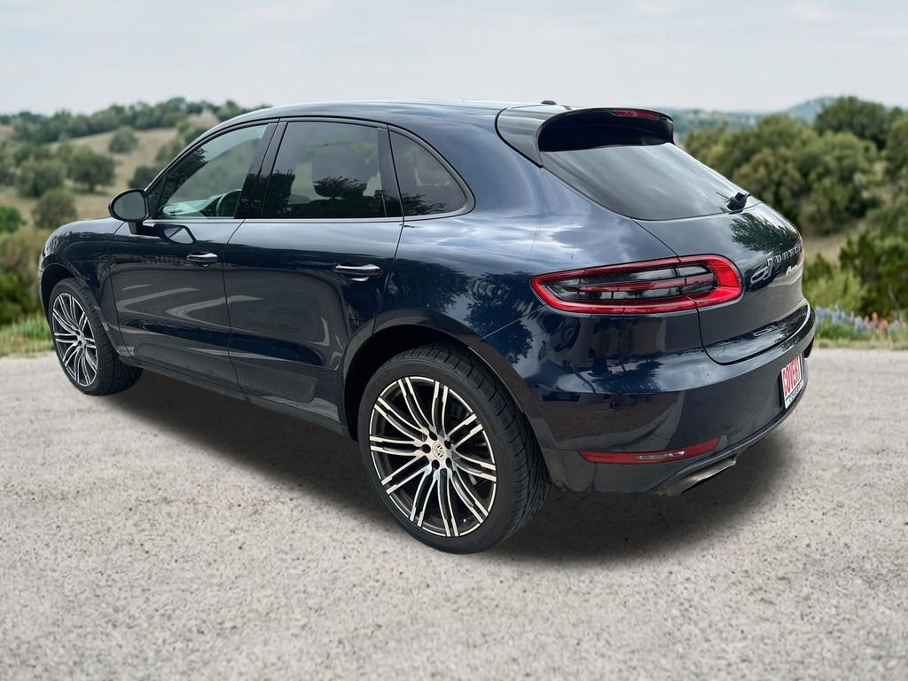 Used 2018 Porsche Macan AWD/4WD image 8