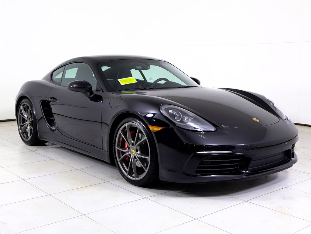 Certified 2025 Porsche 718 Cayman S RWD image 32