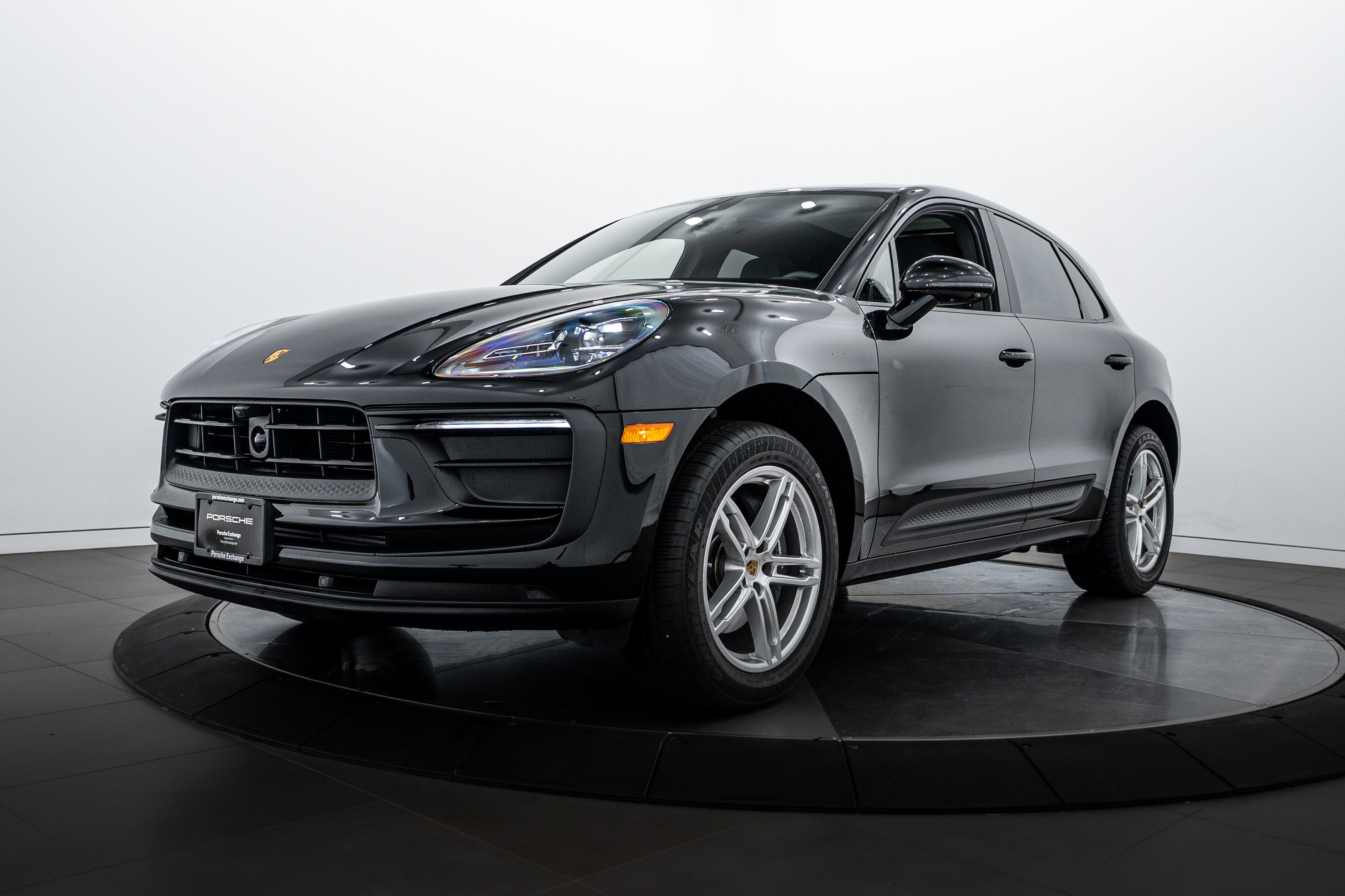 Certified 2025 Porsche Macan