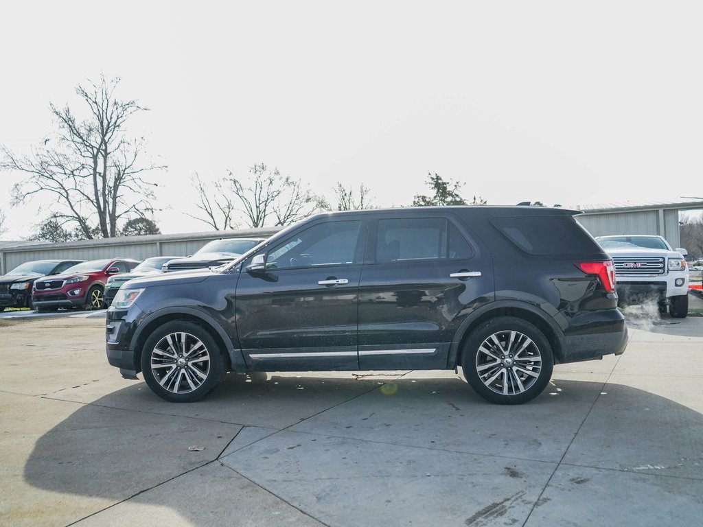 Used 2017 Ford Explorer Platinum image 37