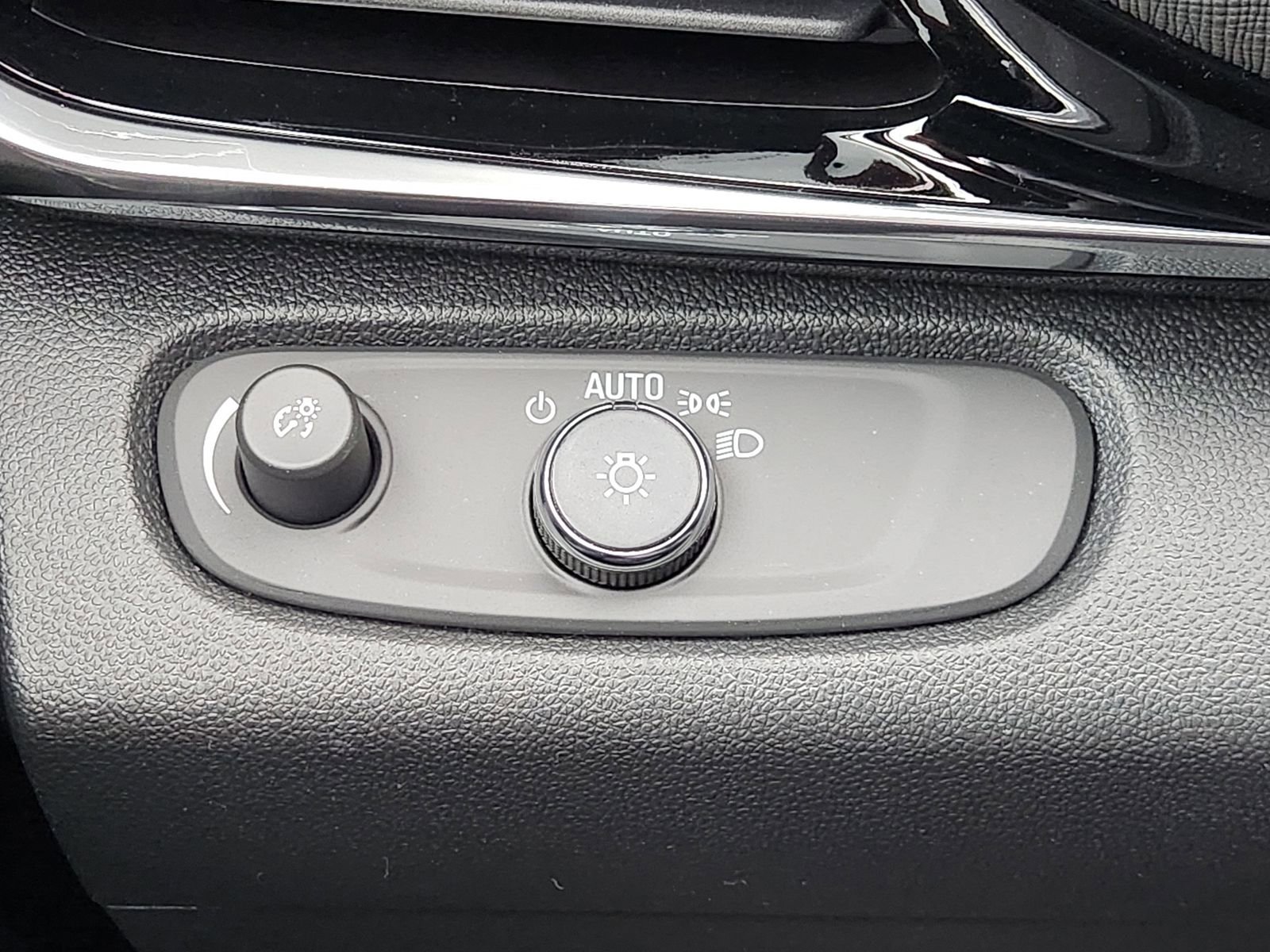 New 2026 Buick Envista Avenir image 26