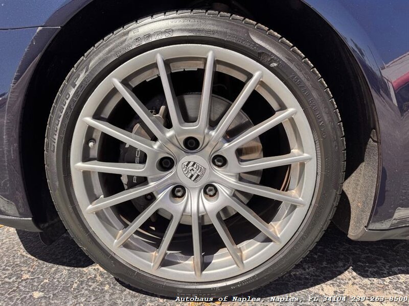 Used 2020 Porsche Panamera 4 AWD/4WD image 33