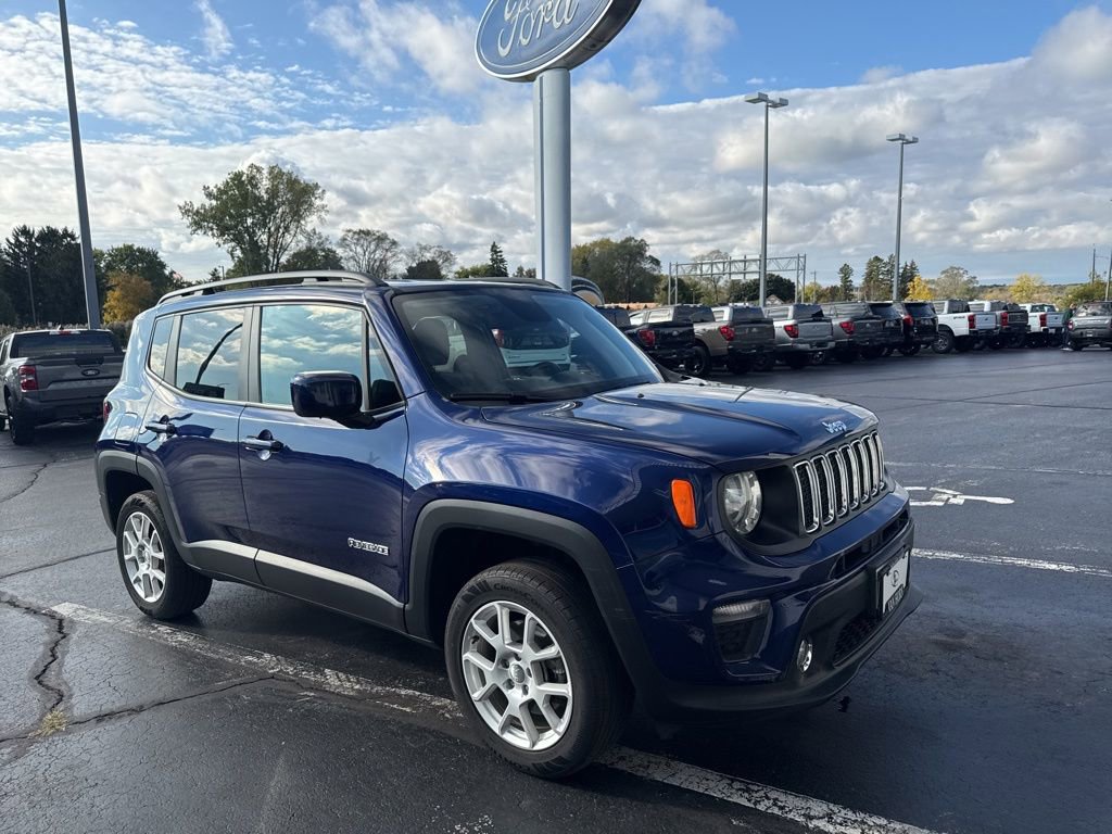 Used 2019 Jeep Renegade Latitude w/ Cold Weather Group