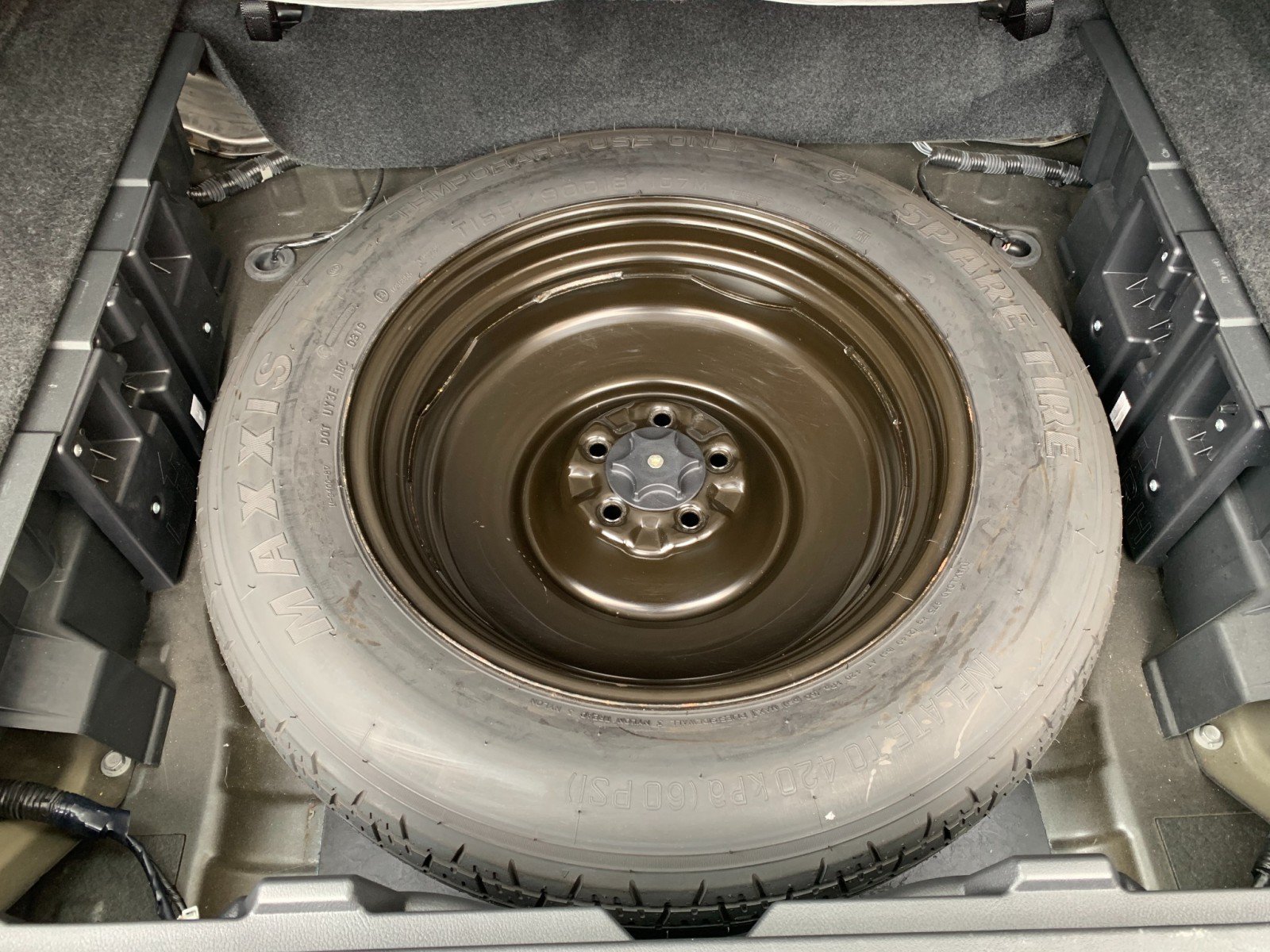 Used 2019 Nissan Murano SV AWD/4WD image 10