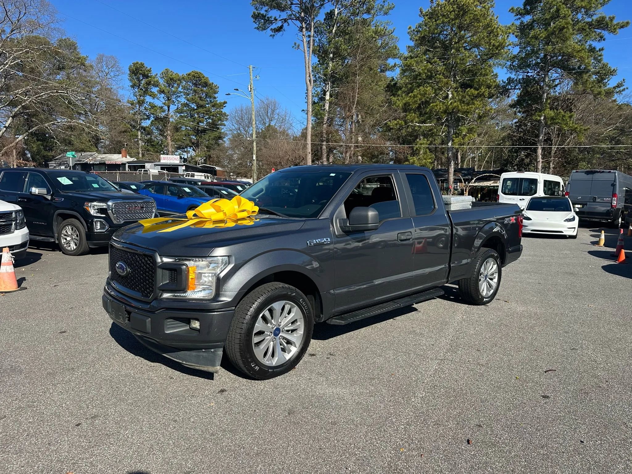 Used 2018 Ford F150 XL w/ Equipment Group 101A Mid image 4