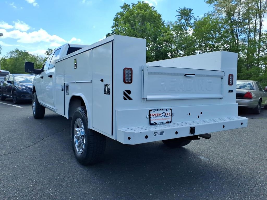 Used 2023 RAM 3500 Tradesman w/ Chrome Appearance Group AWD/4WD image 23