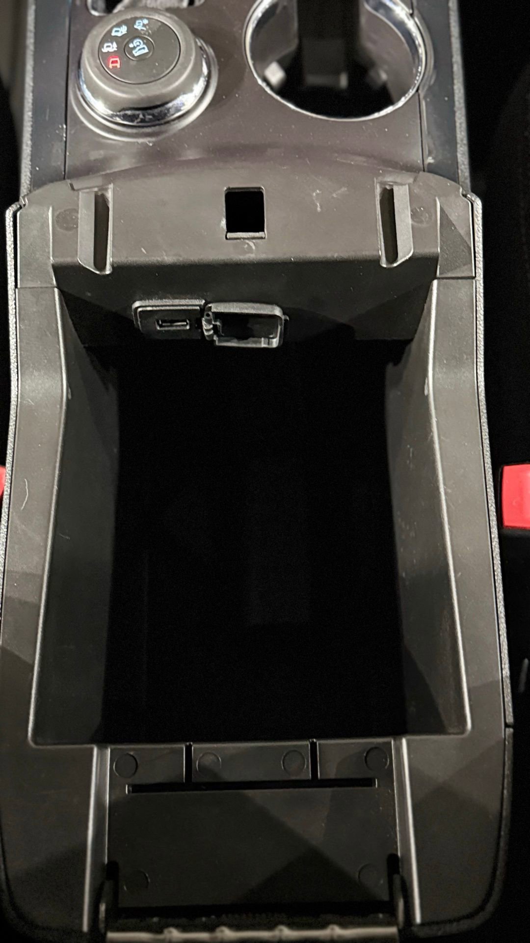 Used 2018 Ford Explorer XLT w/ Equipment Group 201A image 85