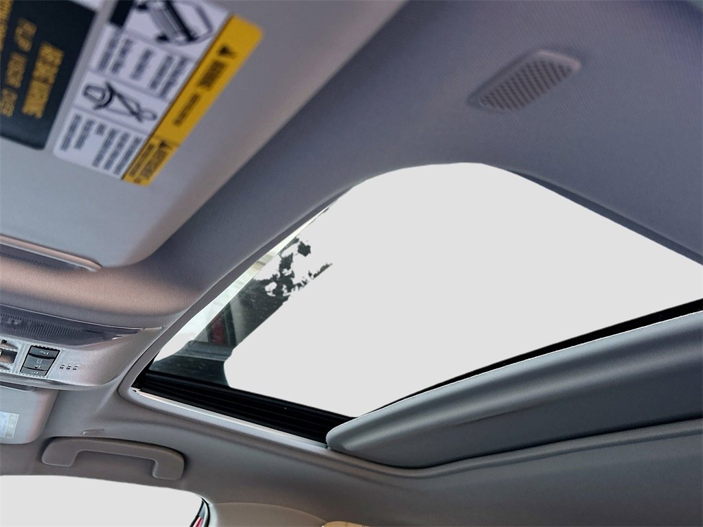 New 2025 Toyota RAV4 XLE image 20