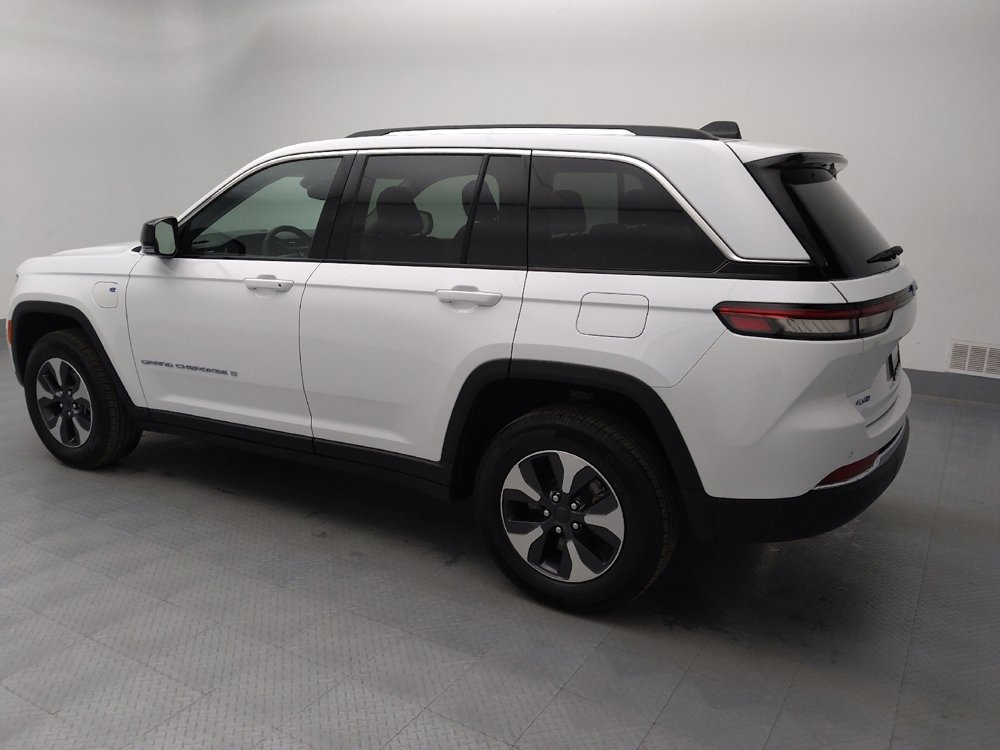 Used 2022 Jeep Grand Cherokee Limited 4xe image 3