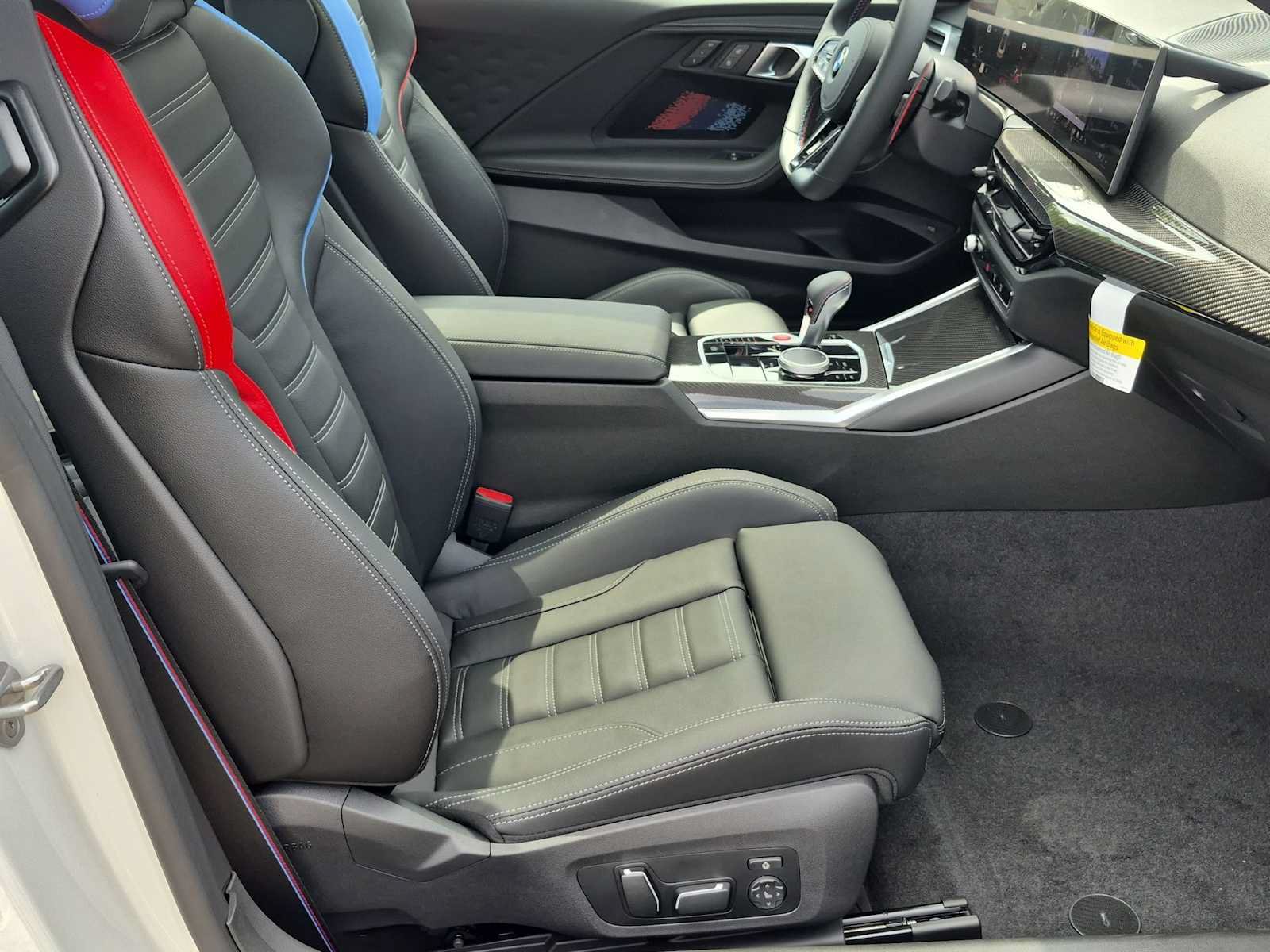 New 2026 BMW M2 w/ Lighting Package RWD image 21