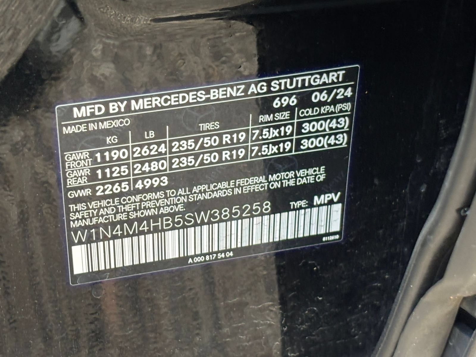 Used 2025 Mercedes-Benz GLB 250 4MATIC image 31