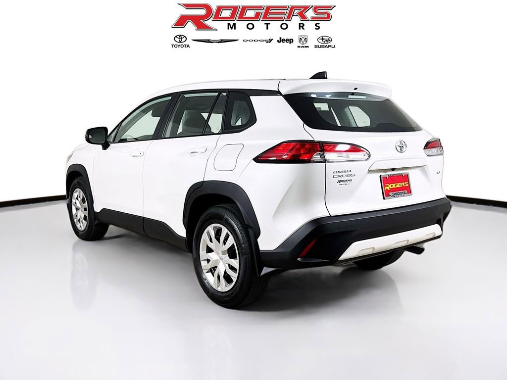 Certified 2025 Toyota Corolla Cross L image 6
