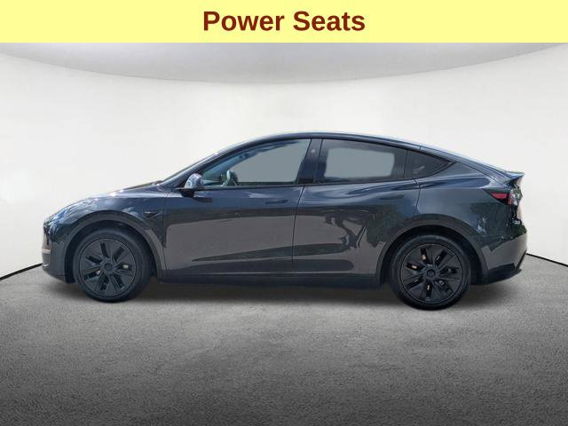 Used 2024 Tesla Model Y Long Range RWD image 9