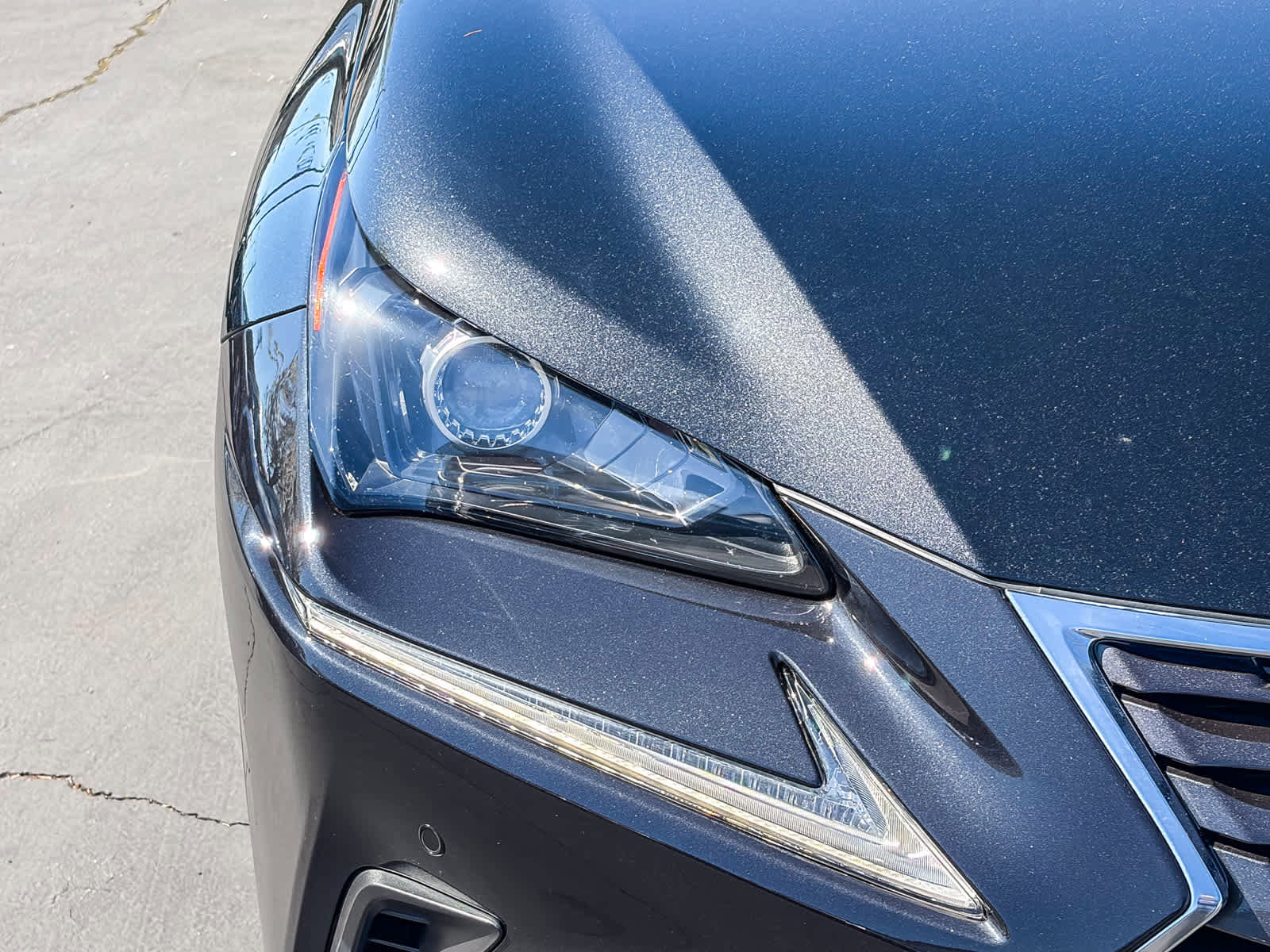 Used 2019 Lexus NX 300h AWD w/ Premium Package image 7