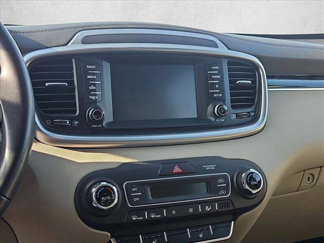 Used 2020 Kia Sorento LX w/ LX I4 Convenience Package image 12
