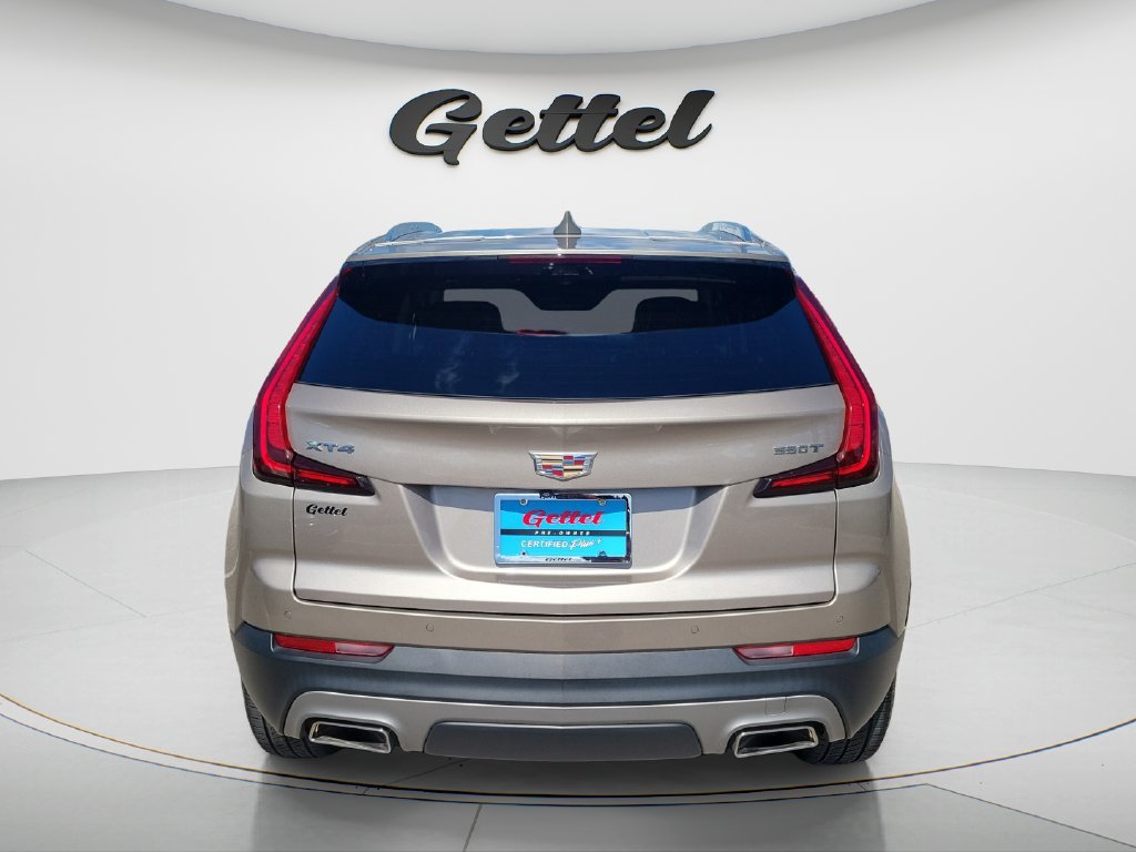 Used 2023 Cadillac XT4 Premium Luxury w/ Enhanced Visibility Package FWD image 6