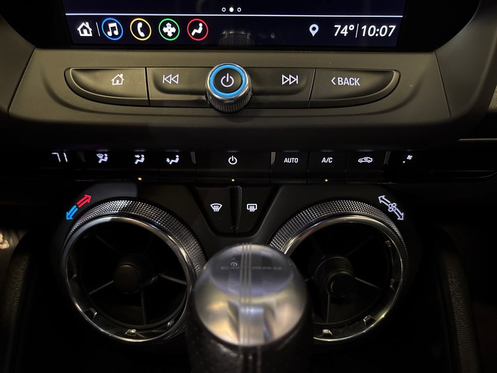 Used 2019 Chevrolet Camaro SS RWD image 18