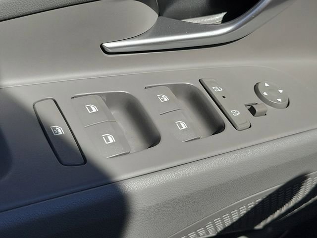 New 2026 Hyundai Elantra Sport image 14