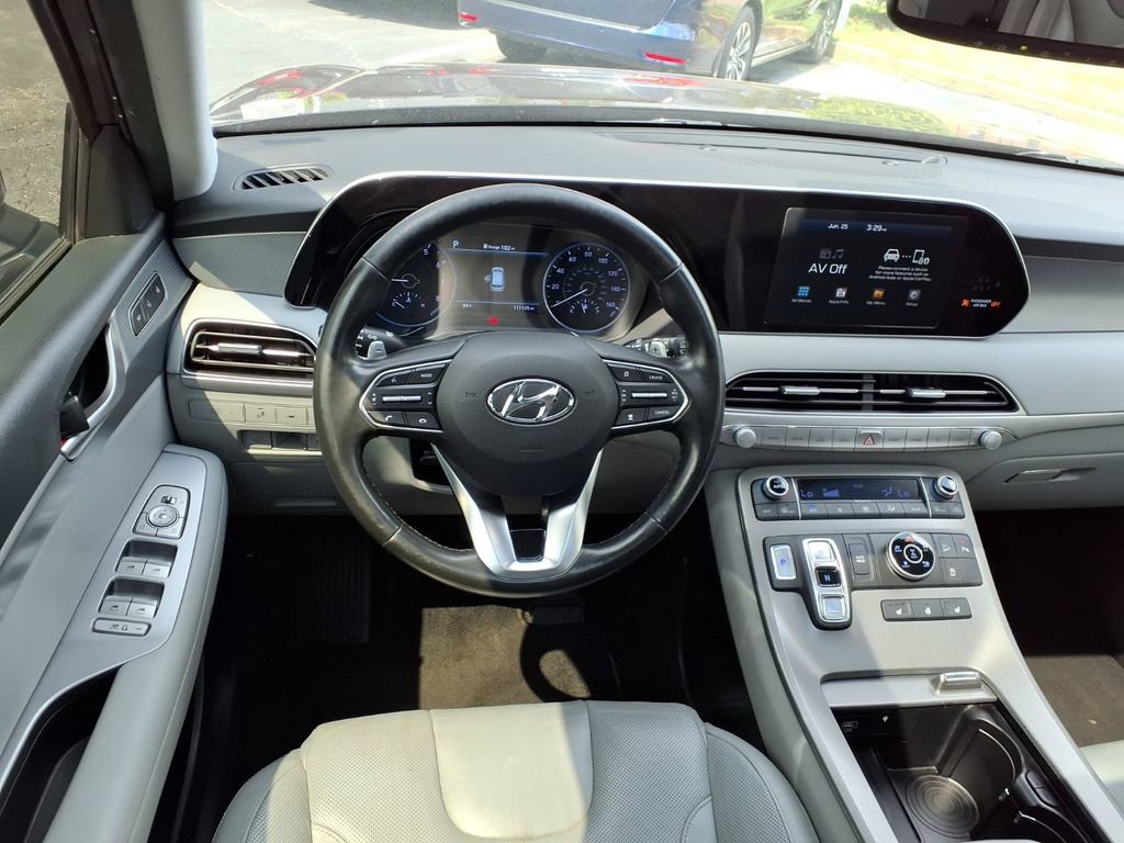 Used 2020 Hyundai Palisade SEL w/ Premium Package AWD/4WD image 5