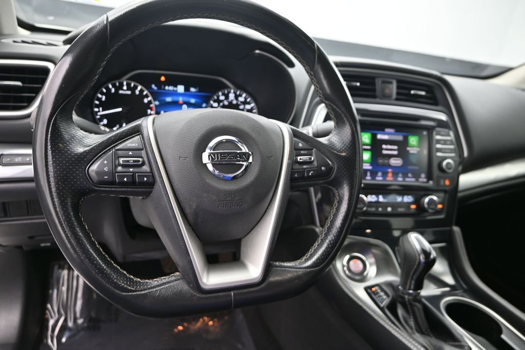 Used 2021 Nissan Maxima 3.5 SV w/ Floor Mat Group FWD image 17