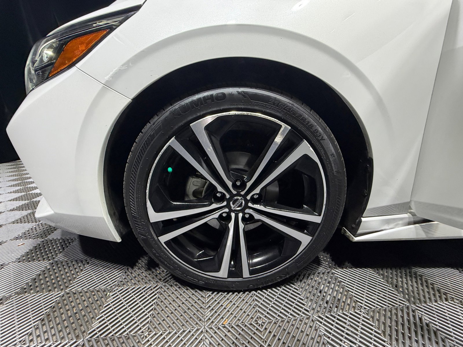 Certified 2021 Nissan Sentra SR FWD image 26