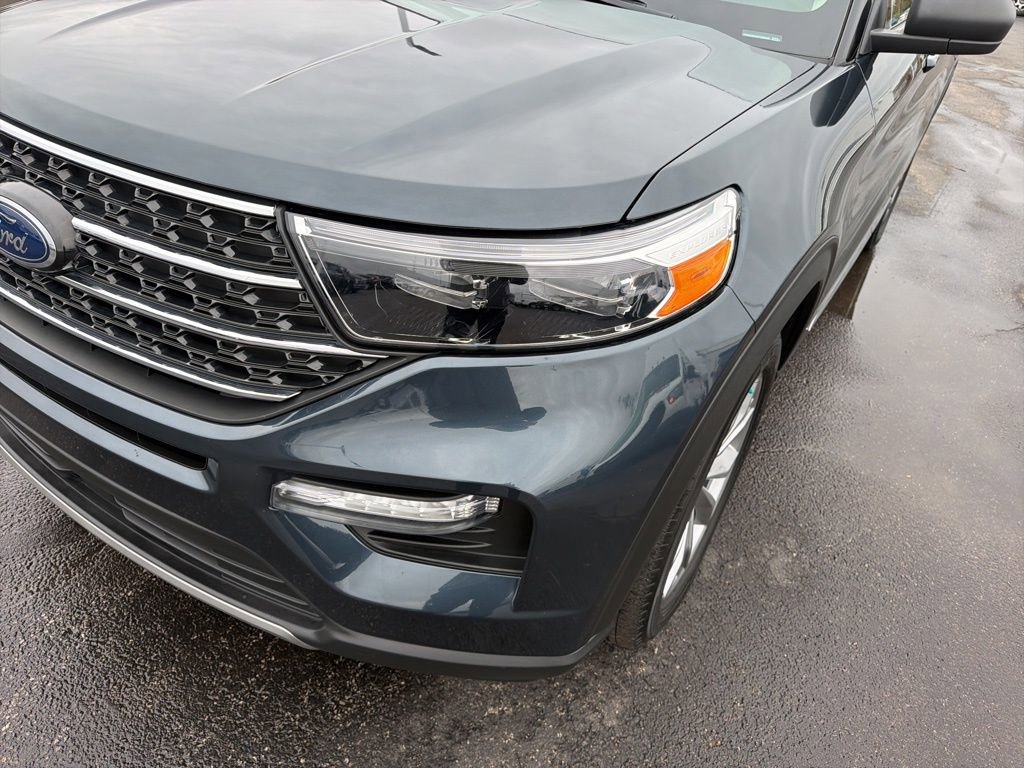 Used 2023 Ford Explorer XLT w/ Equipment Group 202A image 19