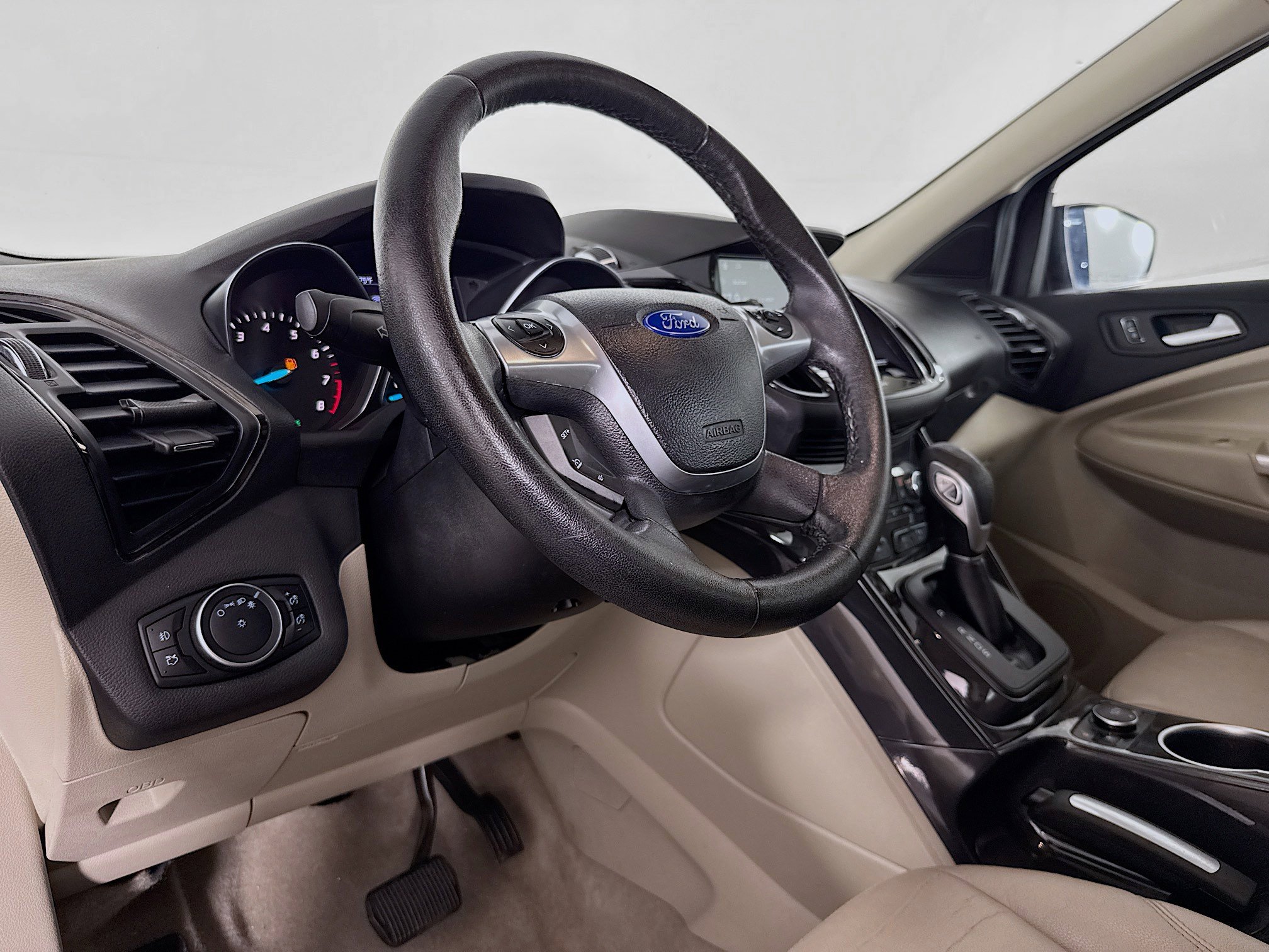 Used 2016 Ford Escape Titanium w/ Equipment Group 301A image 22