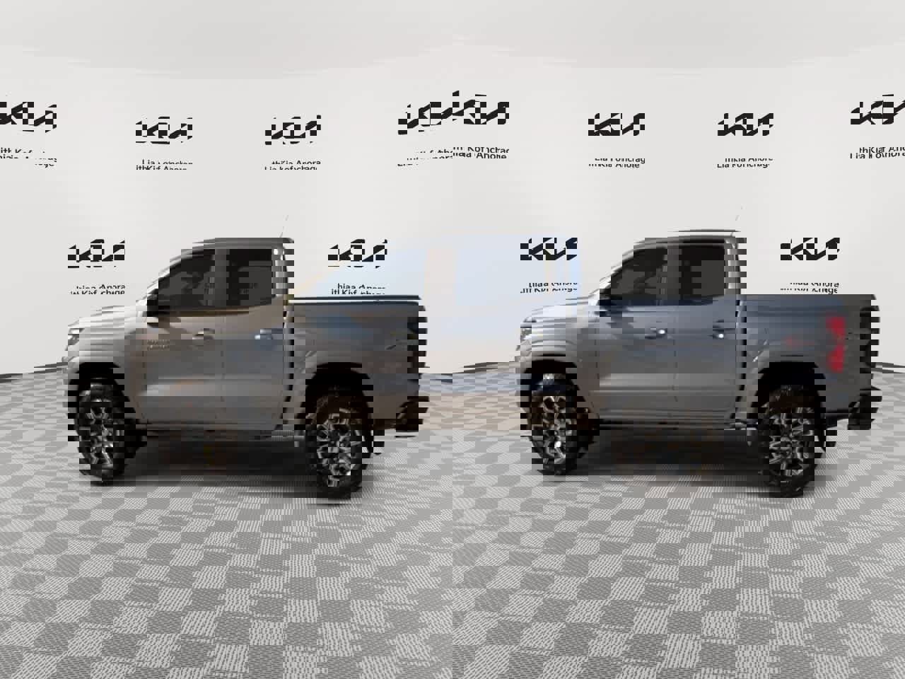 Used 2024 Chevrolet Colorado Z71 w/ Z71 Convenience Package 2 image 6