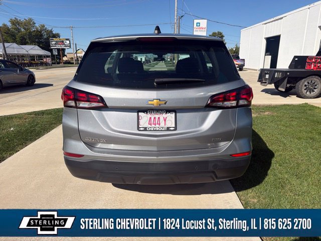 Used 2023 Chevrolet Equinox LS AWD/4WD image 4