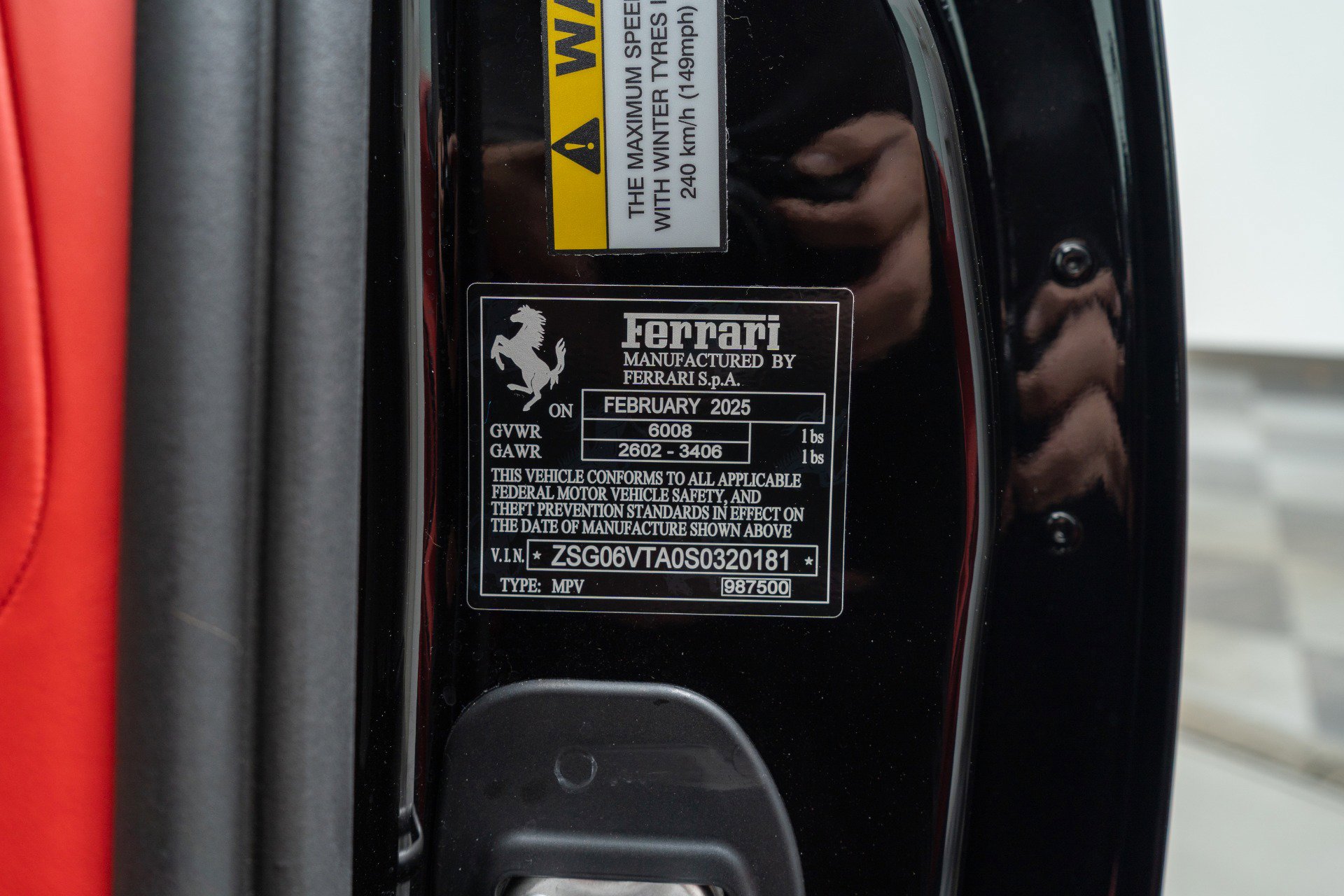 Used 2025 Ferrari Purosangue image 19