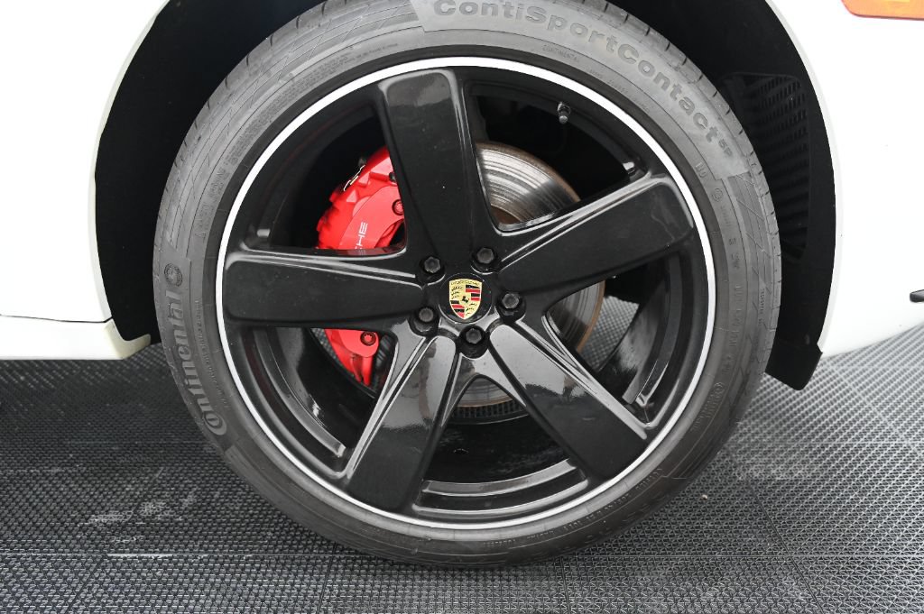 Used 2016 Porsche Macan Turbo w/ Premium Package Plus AWD/4WD image 52
