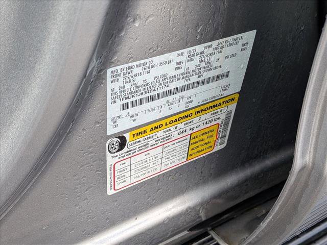 Used 2024 Ford Expedition Max XLT image 12