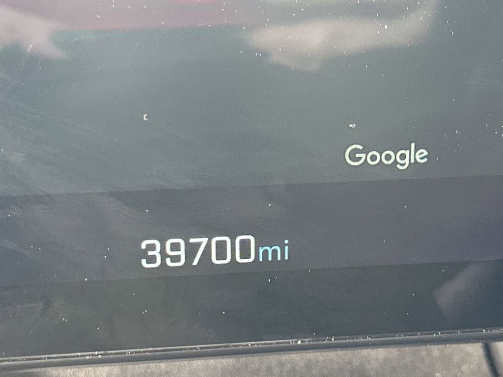 Used 2025 Chevrolet Equinox LT w/ Convenience Package II image 33