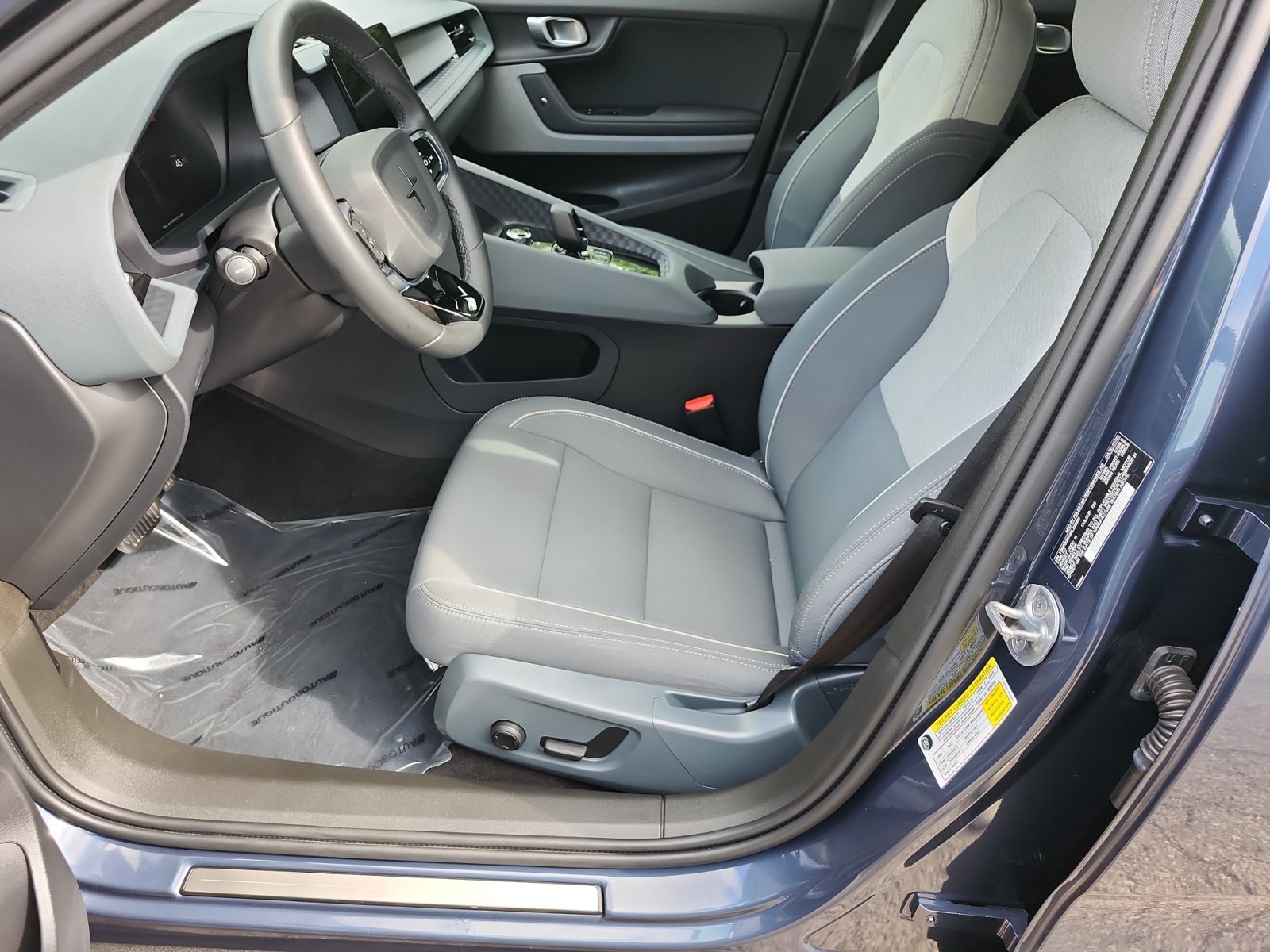 Used 2024 Polestar Polestar 2 AWD/4WD image 9