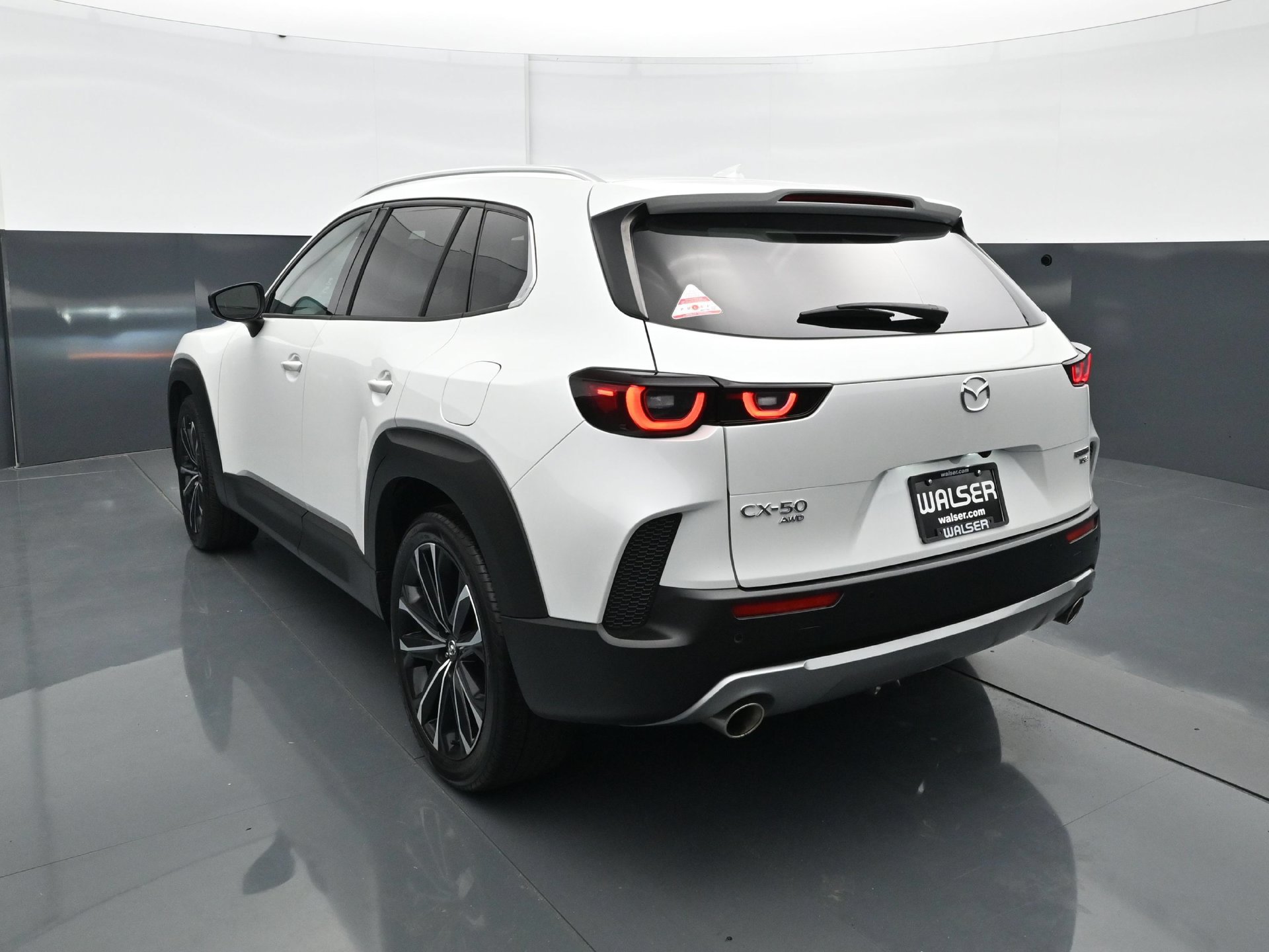 Used 2023 MAZDA CX-50 AWD 2.5 Turbo w/ Premium Pkg image 5
