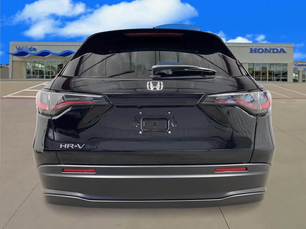 New 2027 Honda HR-V LX image 4