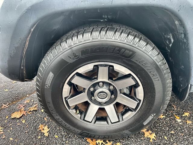 Used 2018 Toyota 4Runner TRD Off-Road Premium image 18