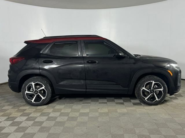 Used 2023 Chevrolet TrailBlazer RS w/ Sun and Liftgate Package image 4