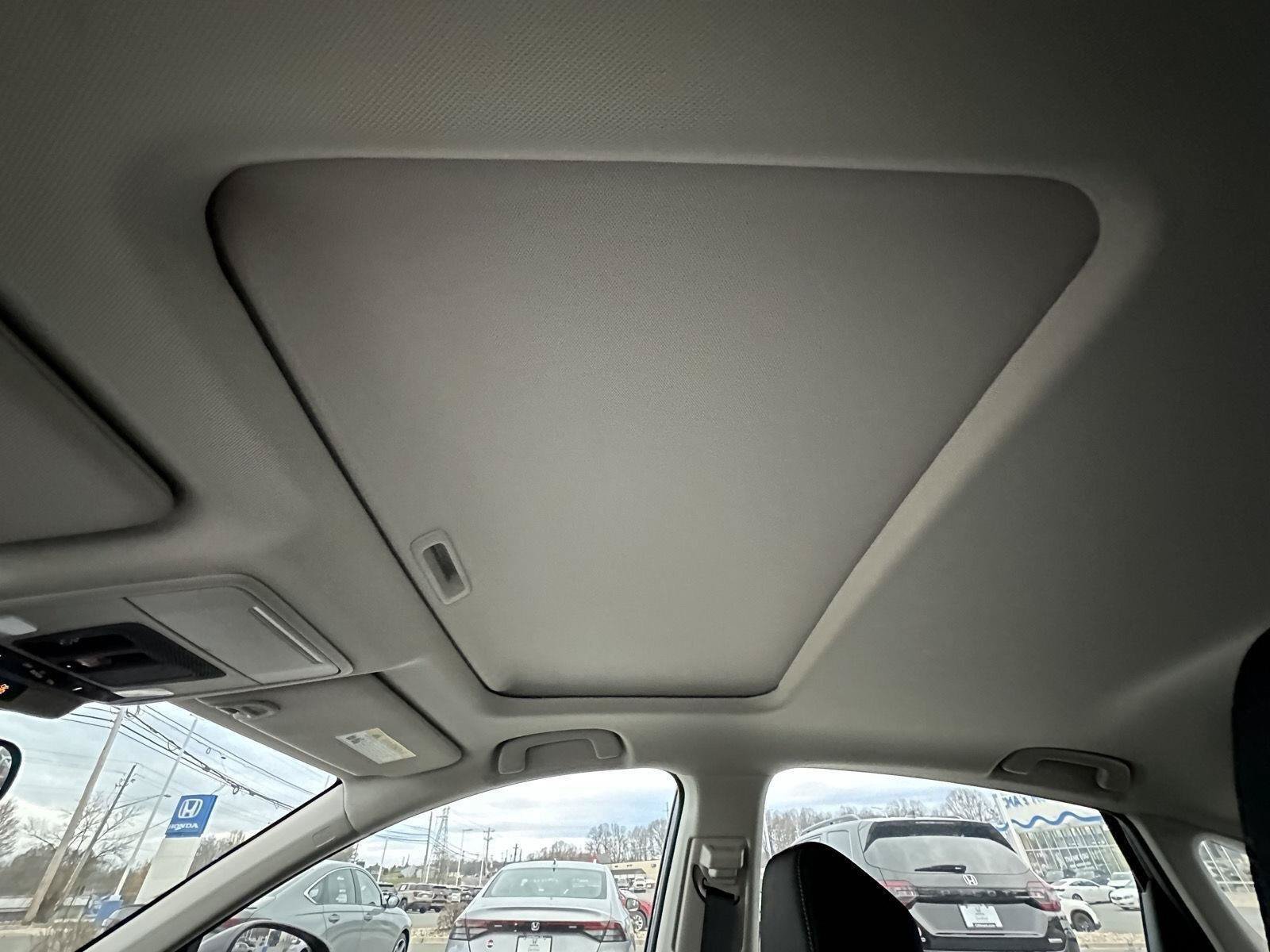 Used 2025 Honda Accord SE image 24