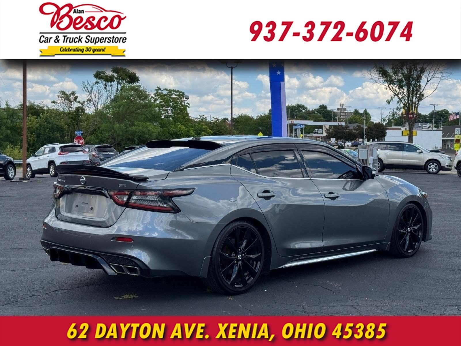Used 2021 Nissan Maxima SR w/ Sport Mat Group FWD image 4