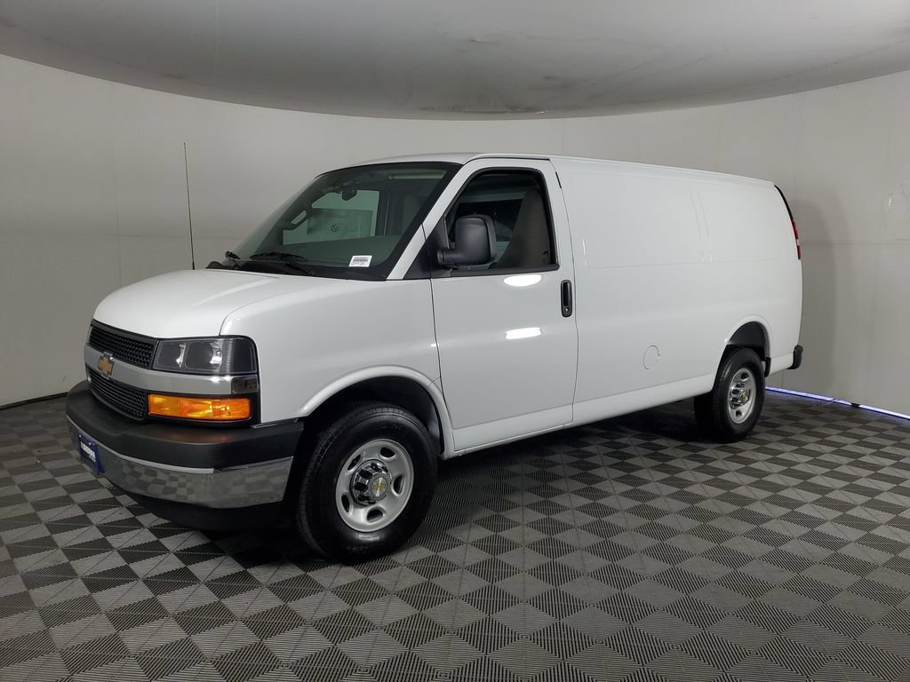 New 2026 Chevrolet Express 2500 w/ Driver Convenience Package RWD image 8