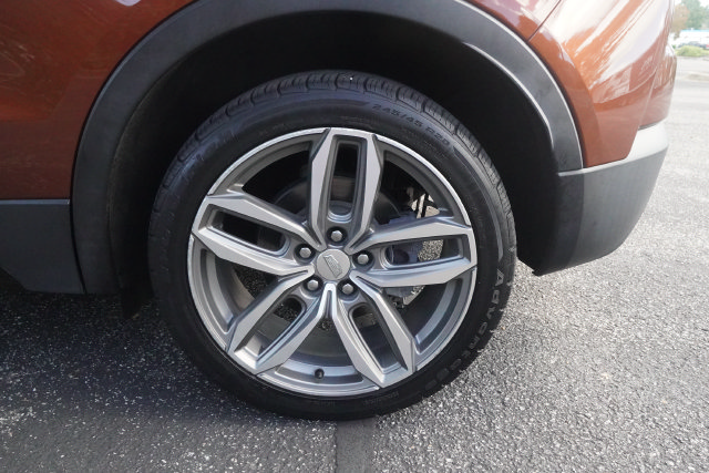 Used 2019 Cadillac XT4 Sport AWD/4WD image 36