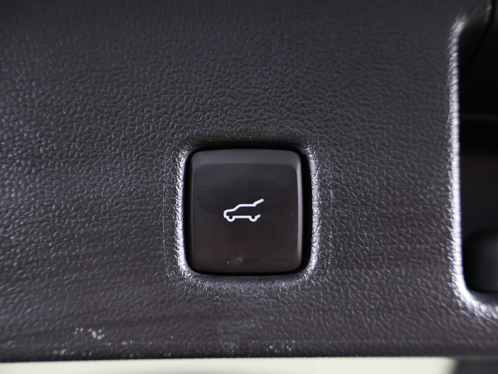 Used 2023 Ford Escape Active FWD image 19